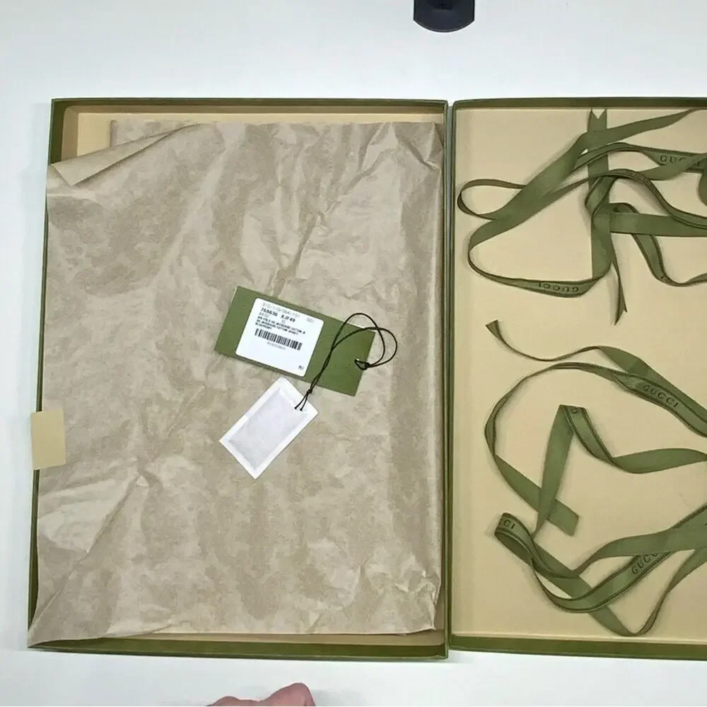 GUC | Gucci | Storage/Gift Box w/ 2 Ribbons | Green | W12 x H15 x D2 inch